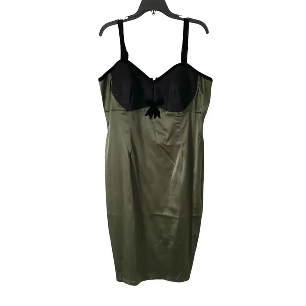 Deadly Dames NWTs Olive Green Black Lace Velvet Trim Wiggle Dress size 2X - Picture 2 of 9